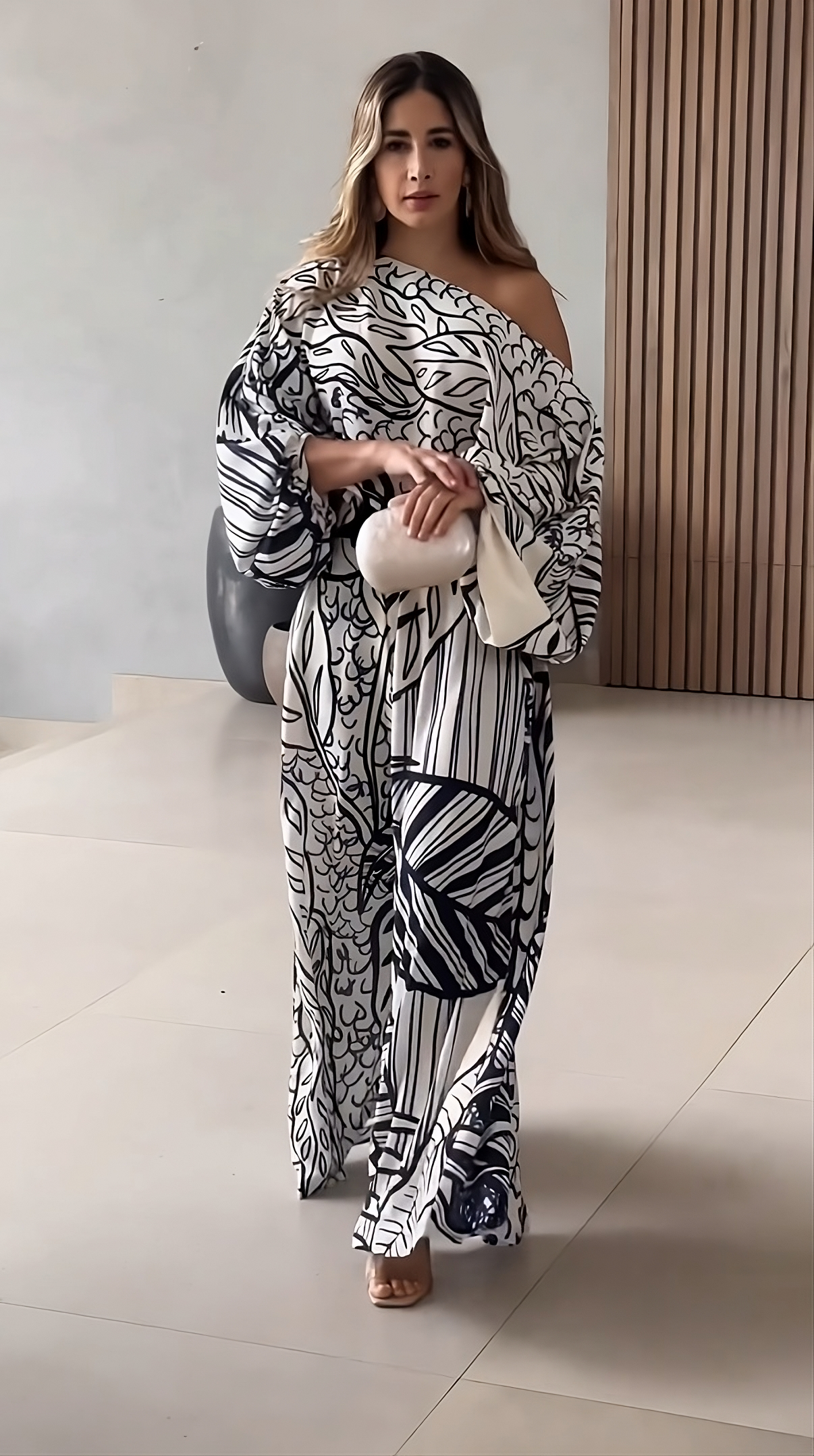 Monochrome Muse Coord Set