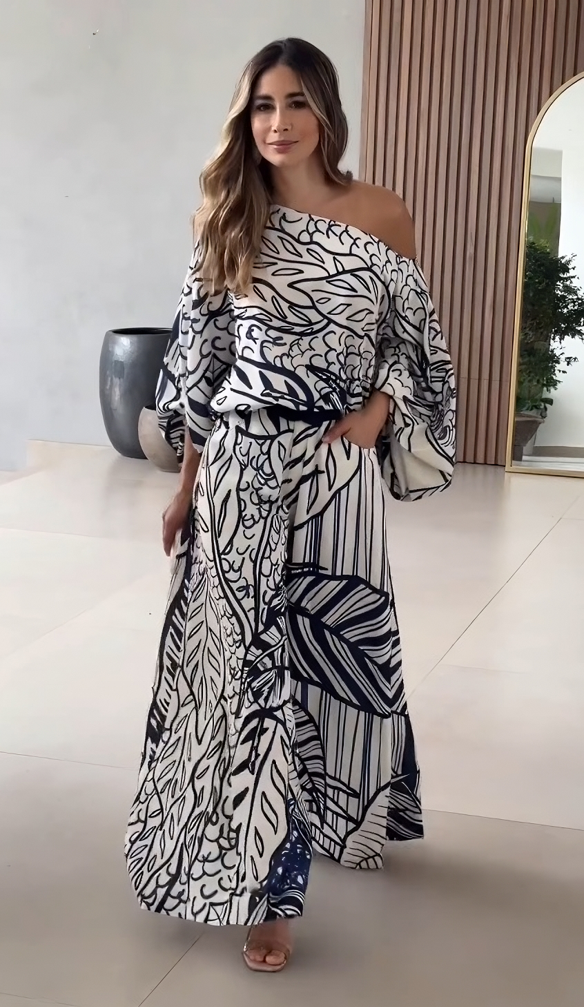 Monochrome Muse Coord Set